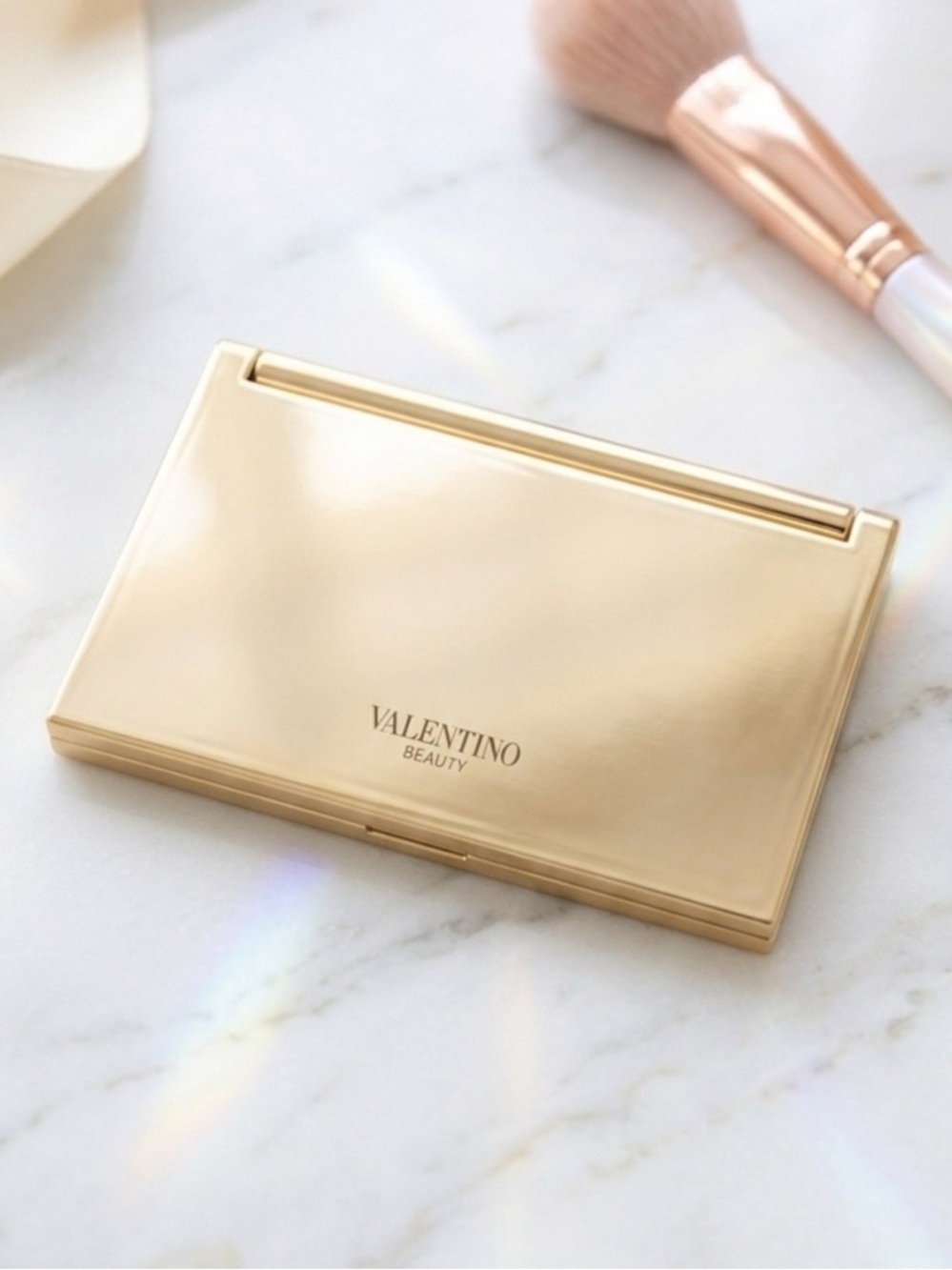 Valentino Beauty V Logo
Compact Mirror - GWP NWT - Picture 3 of 4